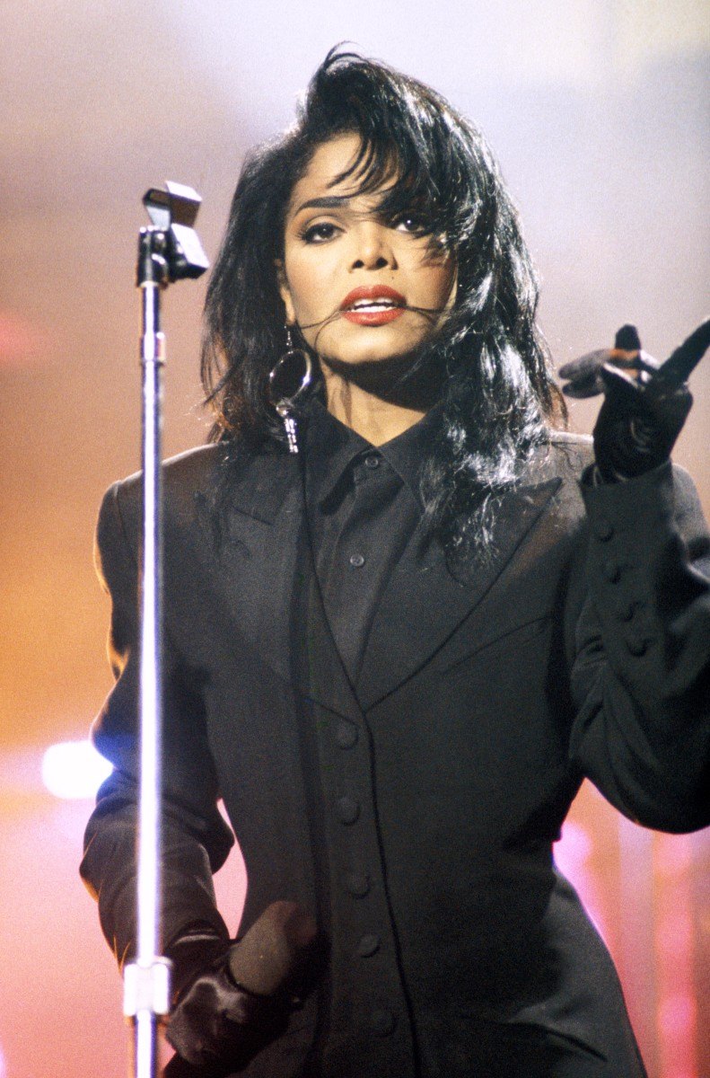 Janet Jackson performing live in the 80s